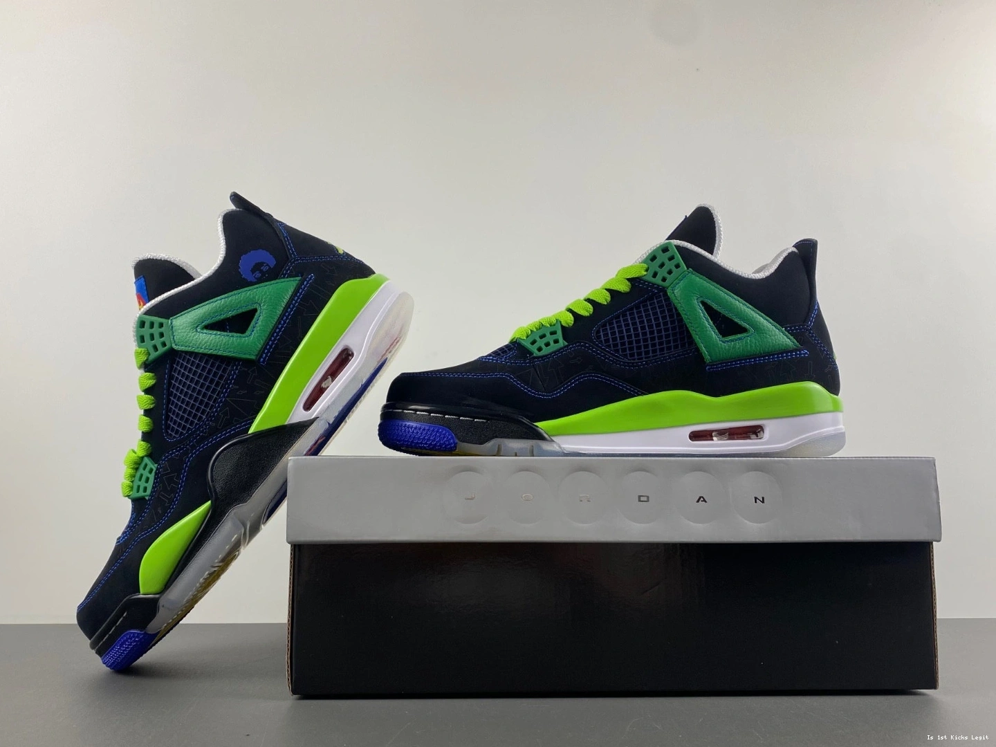 Jordan - 4 Doernbecher 308497-015 Retro 0416